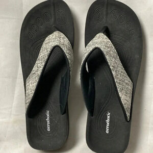 AEROTHOTIC  WOMENS SIZE 8 (EU 39 ) BLACK SANDAL THONG STRAP CLEAN